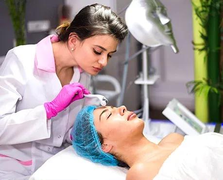 Clinical Skin Analysis & Dermatology Treatment Procedure